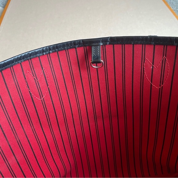 LV Neverfull MM- World Tour - Picture 4 of 9